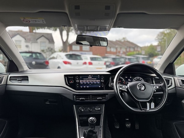 Used Volkswagen Polo 2019 for sale - 76176188: Photo 48