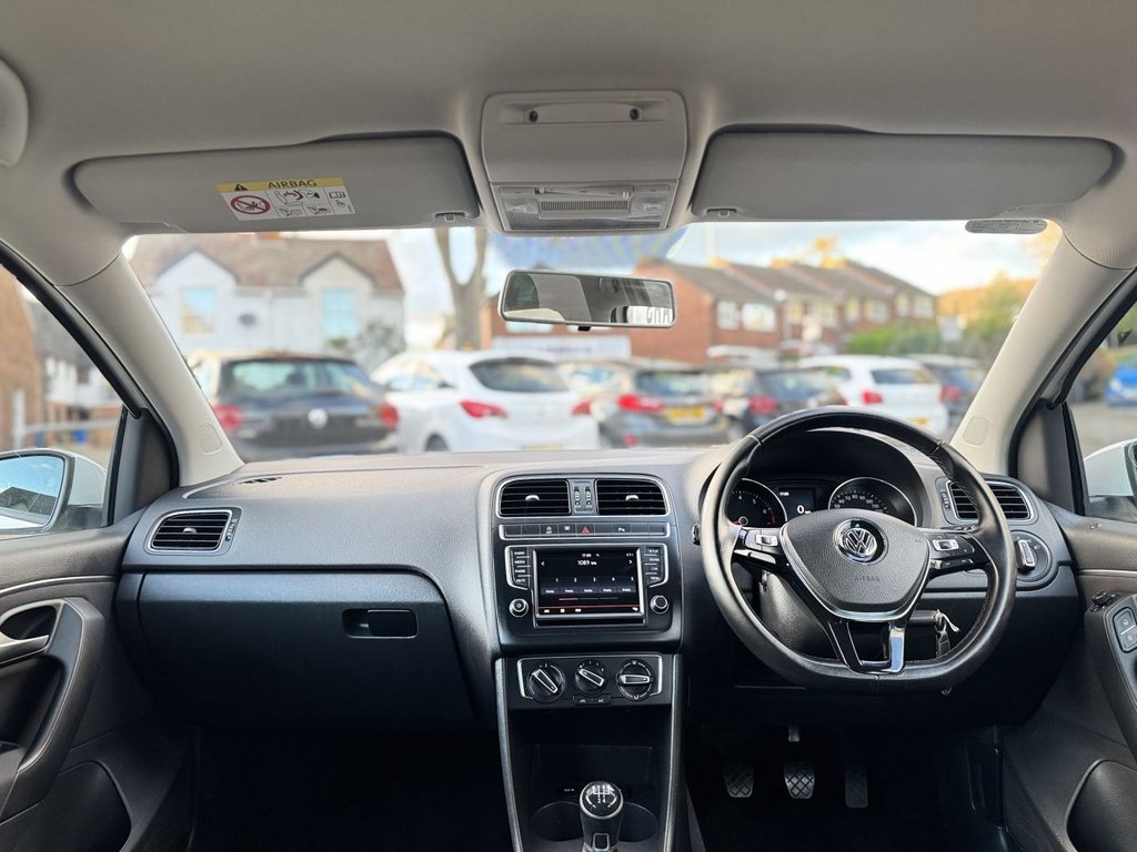 Used Volkswagen Polo 2015 for sale - 76380043: Photo 11