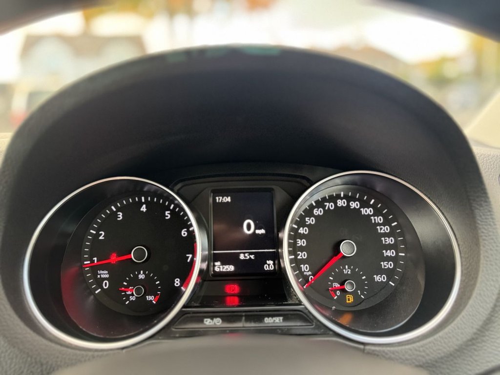 Used Volkswagen Polo 2015 for sale - 76380043: Photo 18