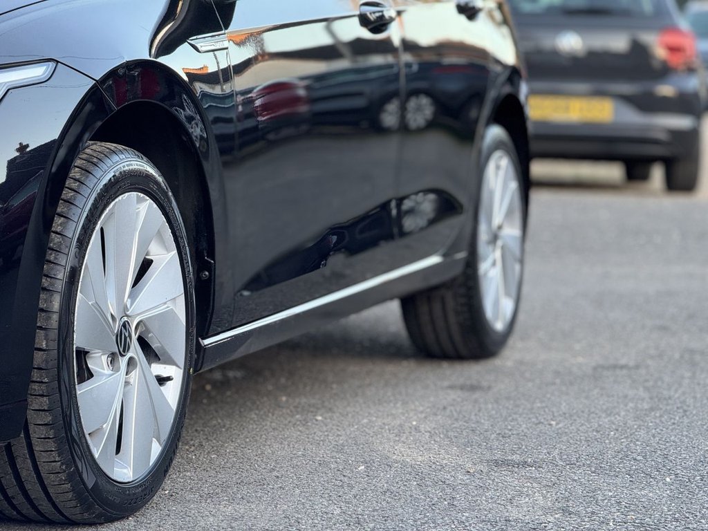 Used Volkswagen Golf 2023 for sale - 77966810: Photo 28