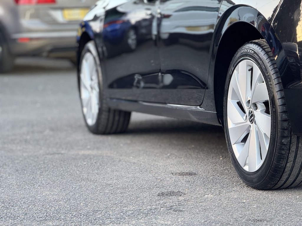 Used Volkswagen Golf 2023 for sale - 77966810: Photo 33