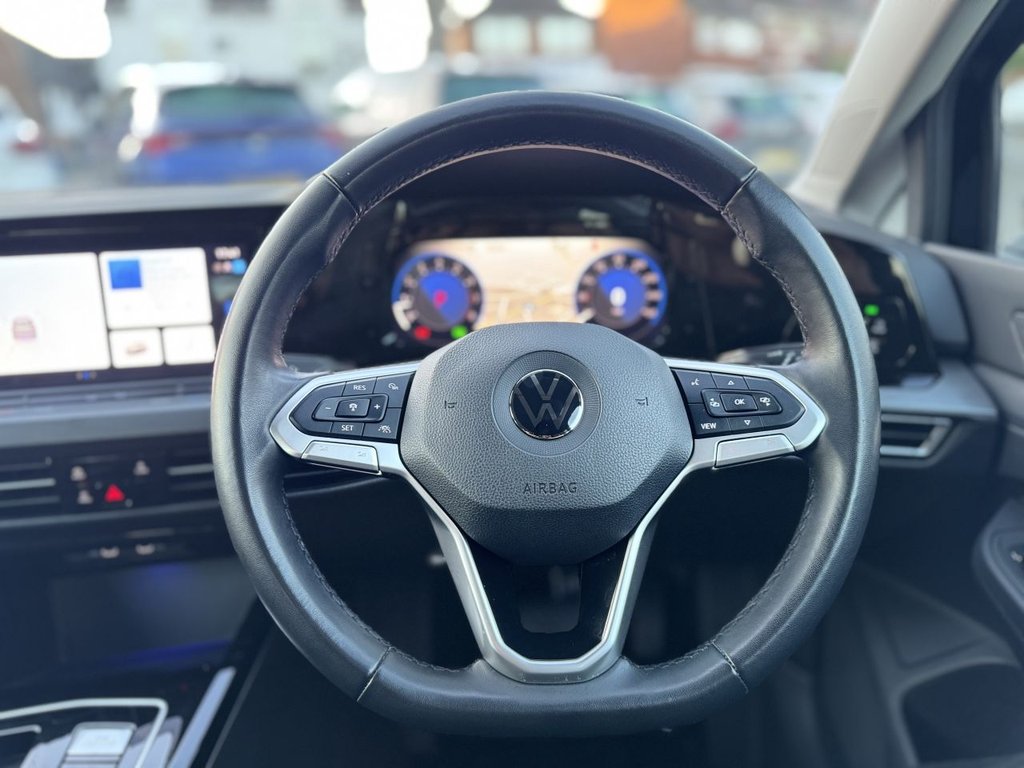 Used Volkswagen Golf 2023 for sale - 77966810: Photo 43