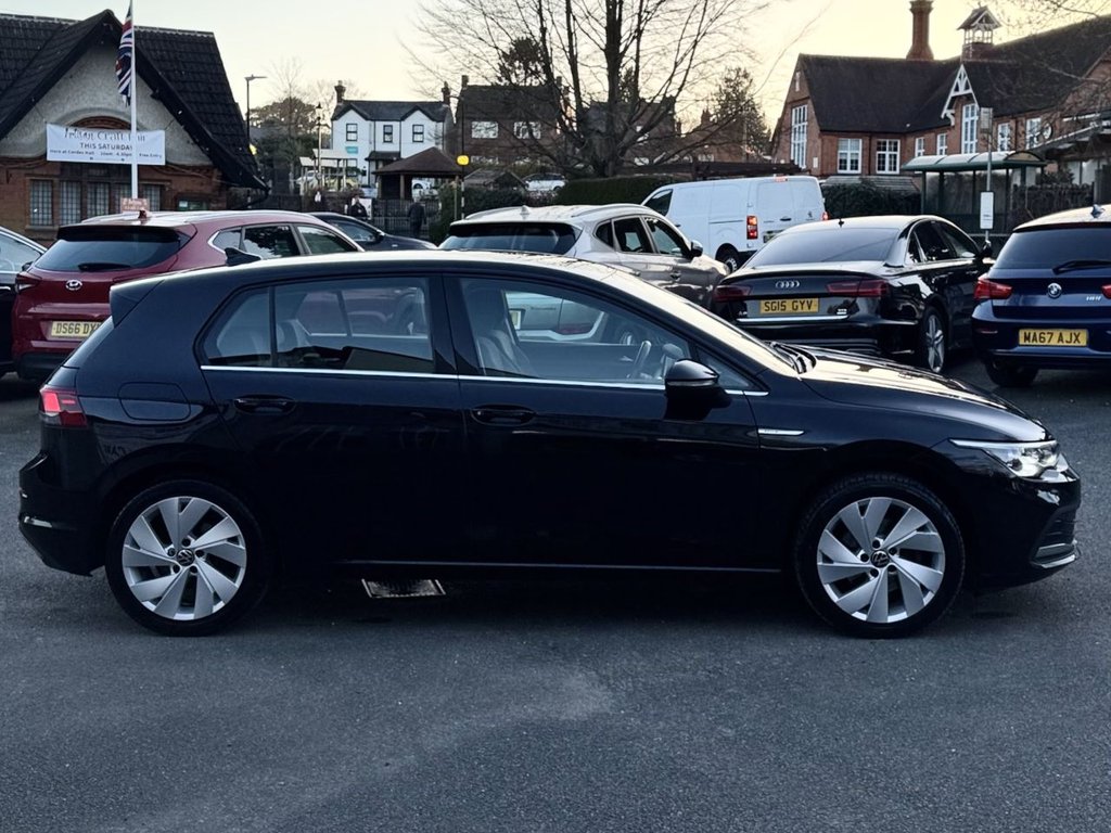 Used Volkswagen Golf 2023 for sale - 77966810: Photo 7