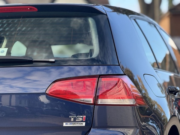 Used Volkswagen Golf 2015 for sale - 76210837: Photo 32