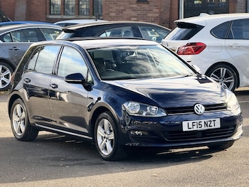 Used Volkswagen Golf 2015 for sale - 76210837: Photo 3