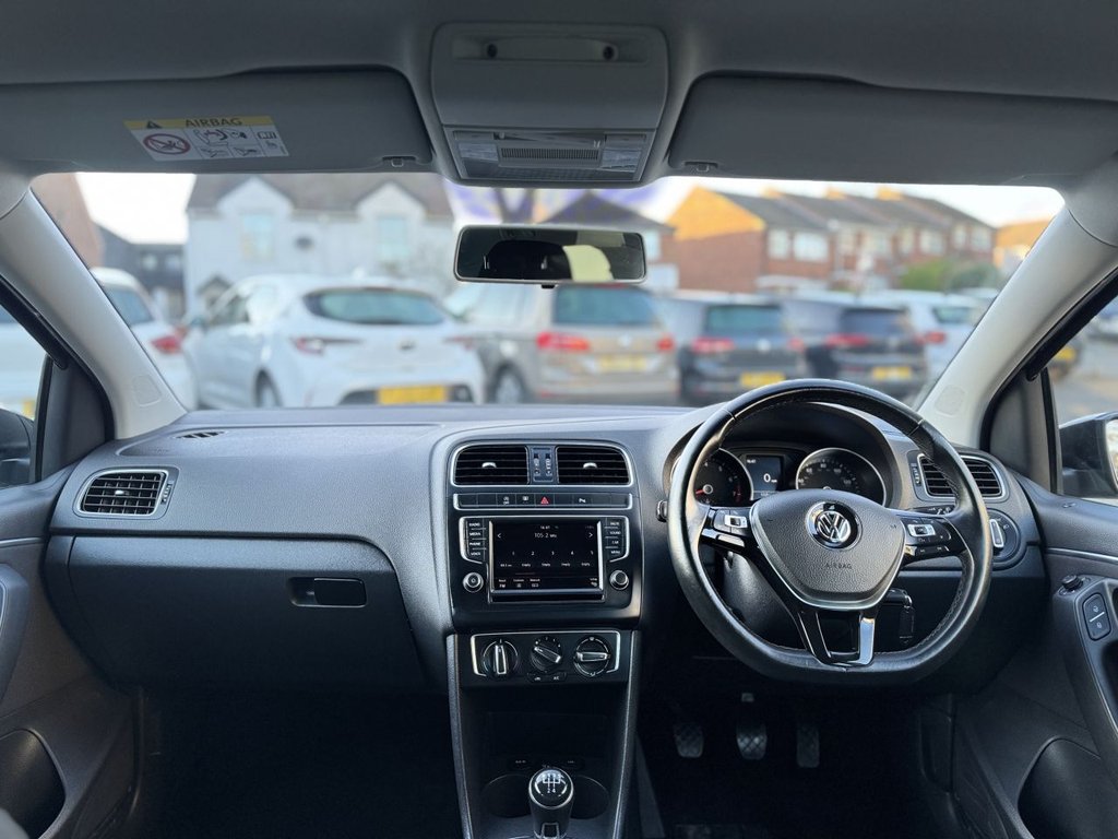 Used Volkswagen Polo 2016 for sale - 77719399: Photo 10
