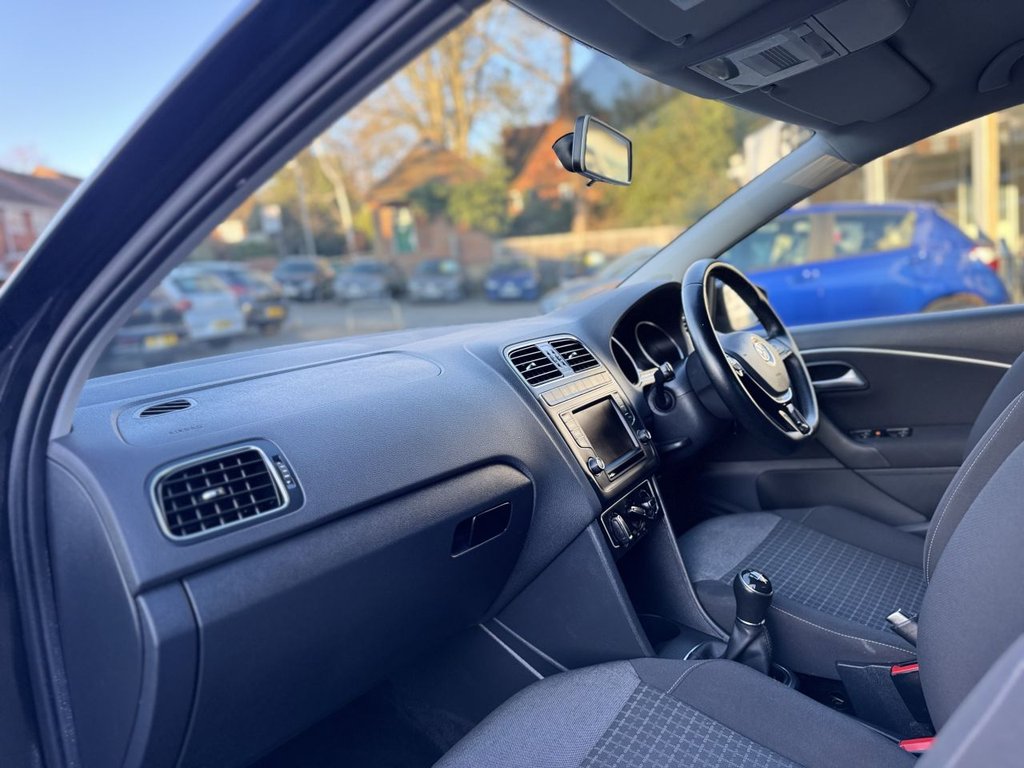 Used Volkswagen Polo 2016 for sale - 77719399: Photo 24