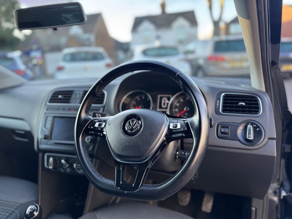 Used Volkswagen Polo 2016 for sale - 77719399: Photo 31