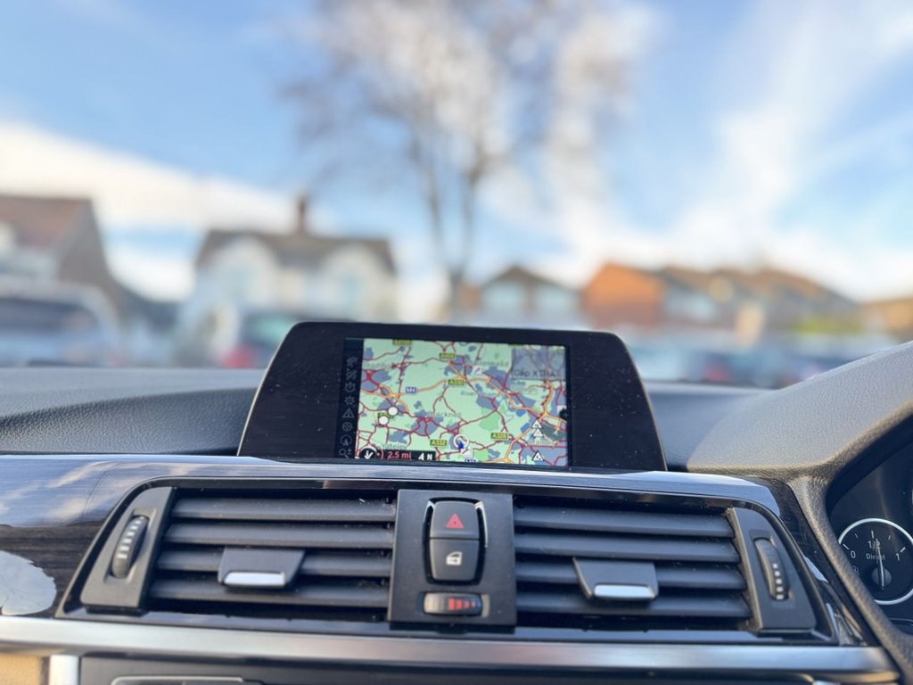 Used BMW 3 Series 2014 for sale - 76751438: Photo 18