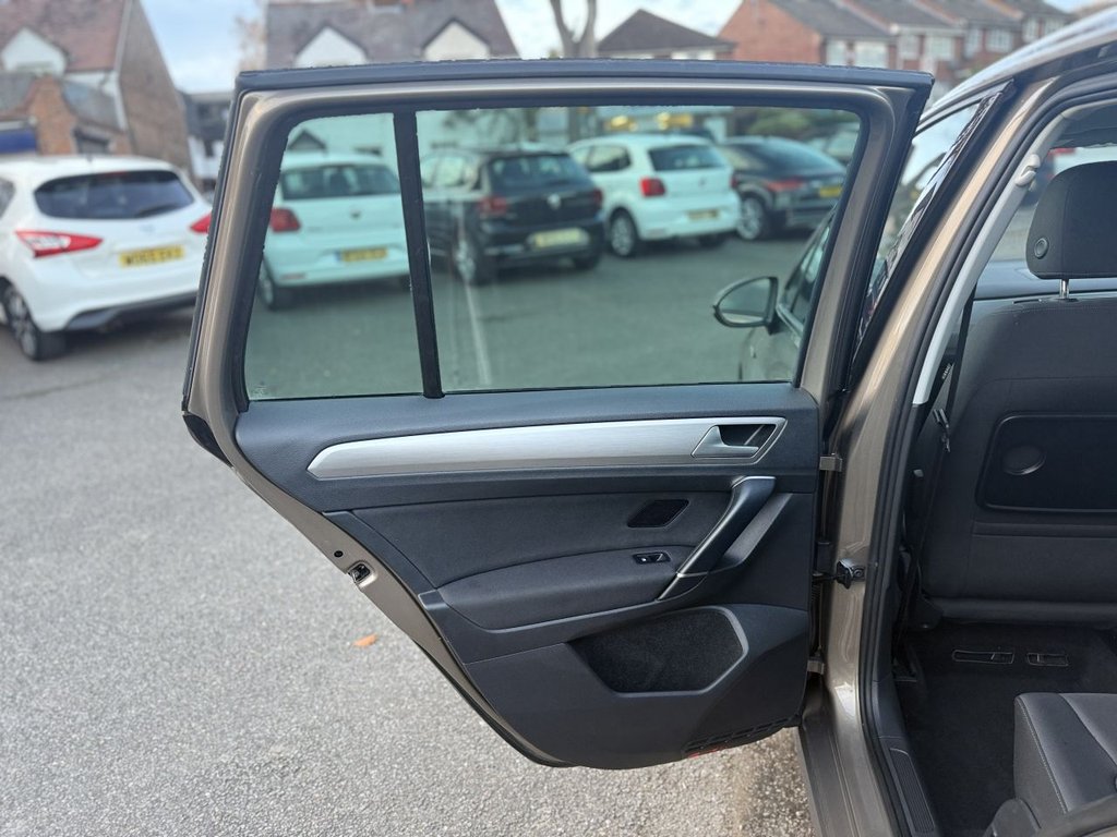 Used Volkswagen Golf SV 2016 for sale - 76590710: Photo 48