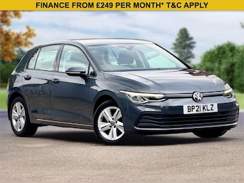 Volkswagen - Golf