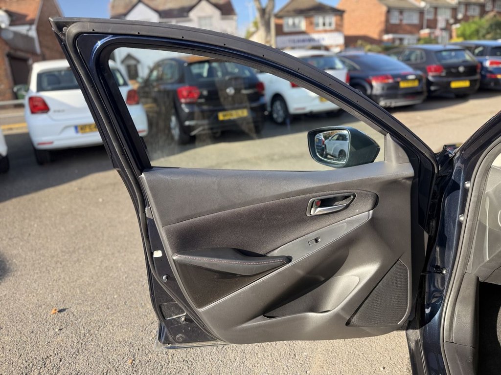 Used Mazda Mazda2 2017 for sale - 76535686: Photo 40