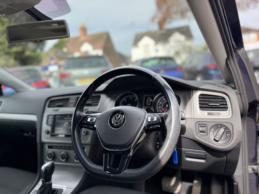 Used Volkswagen Golf 2015 for sale - 78200742: Photo 38