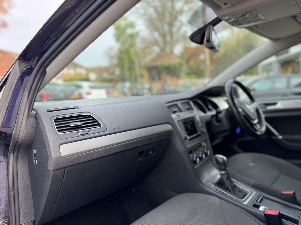 Used Volkswagen Golf 2015 for sale - 78200742: Photo 42