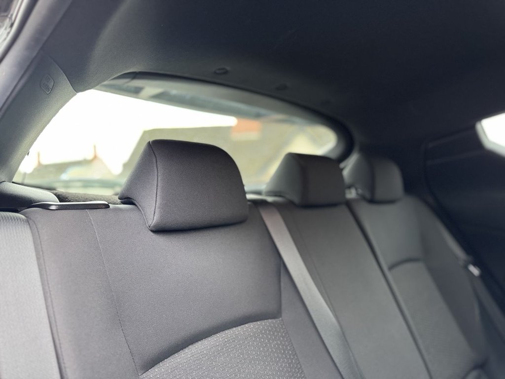 Used Toyota C-HR 2019 for sale - 76986047: Photo 31