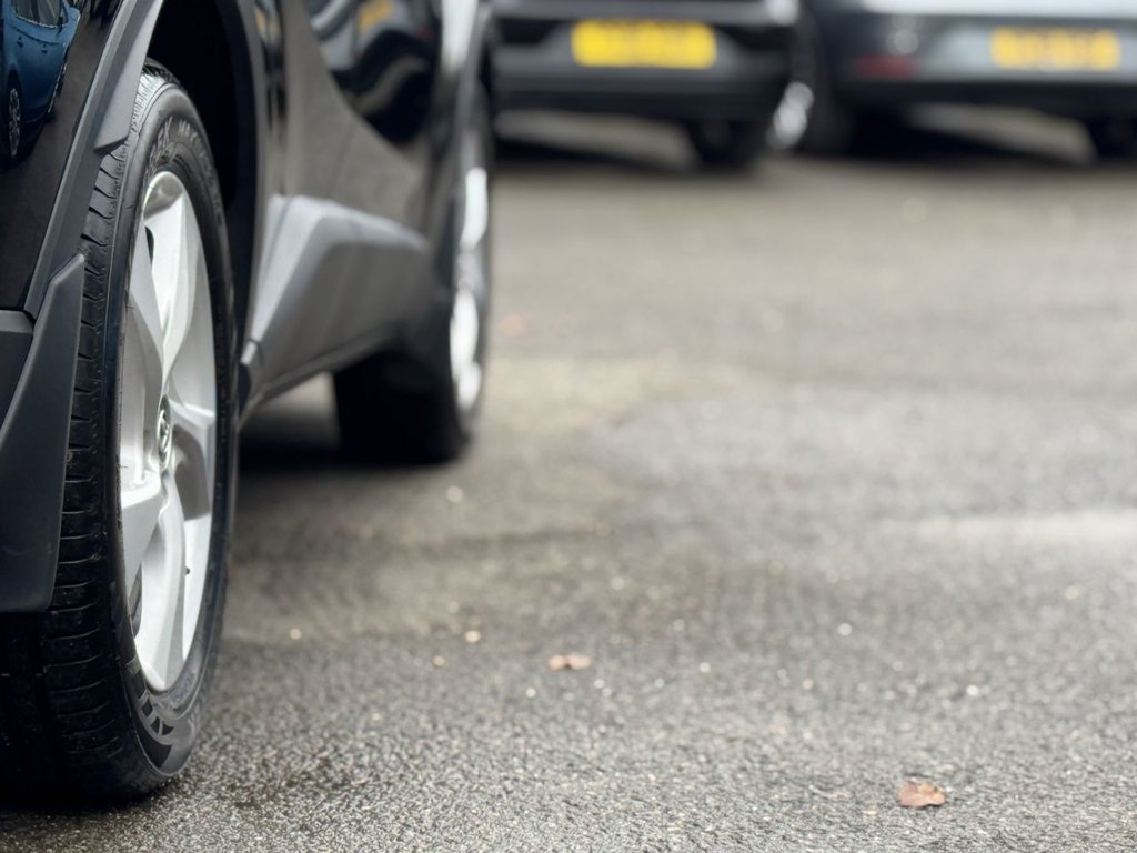 Used Toyota C-HR 2019 for sale - 76986047: Photo 35