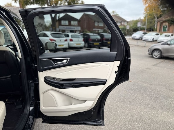Used Ford Edge 2017 for sale - 76291239: Photo 27