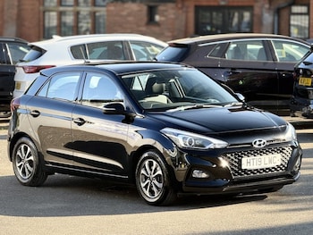 Used Hyundai i20 2019 for sale - 79530177: Photo