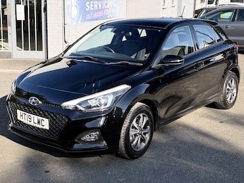 Used Hyundai i20 2019 for sale - 79530177: Photo