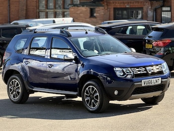 Used Dacia Duster 2016 for sale - 79470594: Photo