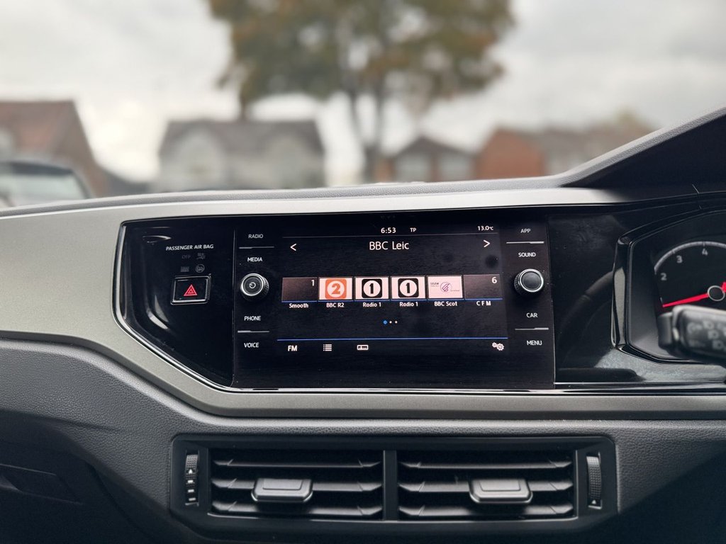 Used Volkswagen Polo 2018 for sale - 76654863: Photo 20