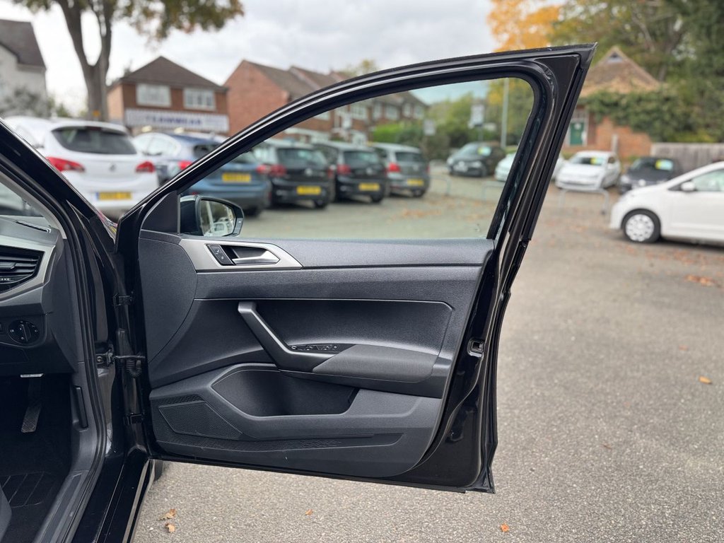 Used Volkswagen Polo 2018 for sale - 76654863: Photo 39