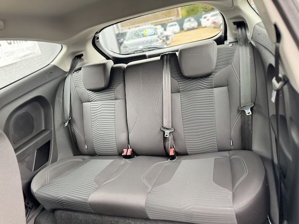 Used Ford Fiesta 2017 for sale - 76261399: Photo 15