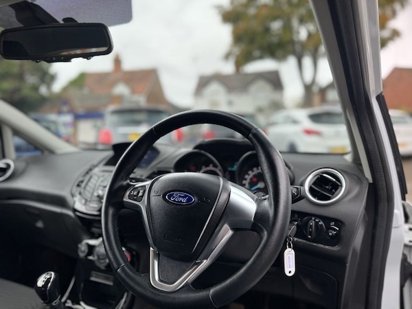 Used Ford Fiesta 2017 for sale - 76261399: Photo 22
