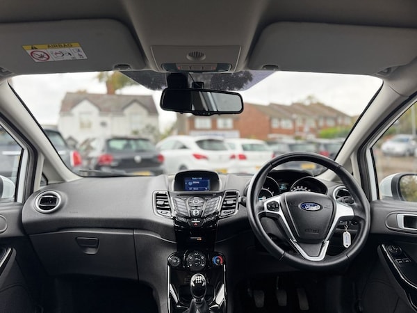 Used Ford Fiesta 2017 for sale - 76261399: Photo 26
