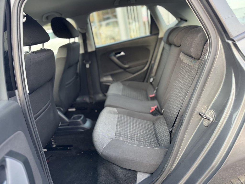 Used Volkswagen Polo 2015 for sale - 77780099: Photo 22