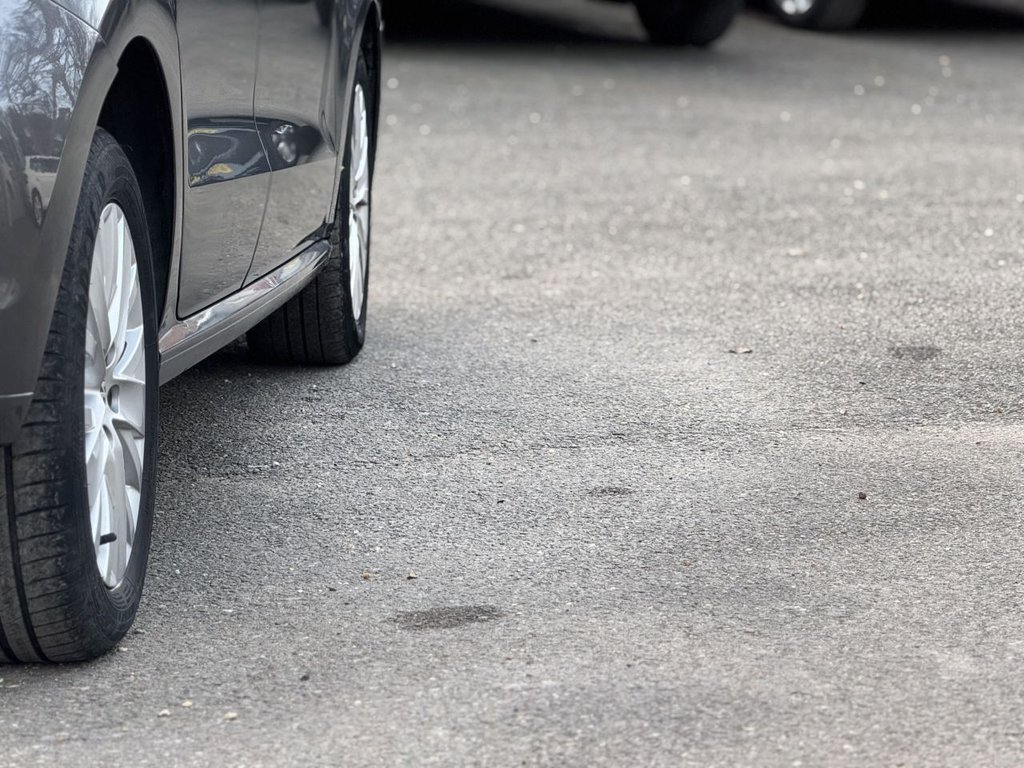 Used Volkswagen Polo 2015 for sale - 77780099: Photo 32