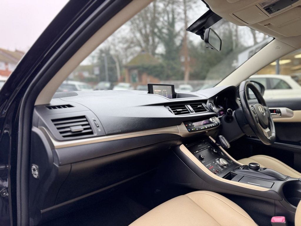 Used Lexus CT 2014 for sale - 77157785: Photo 19