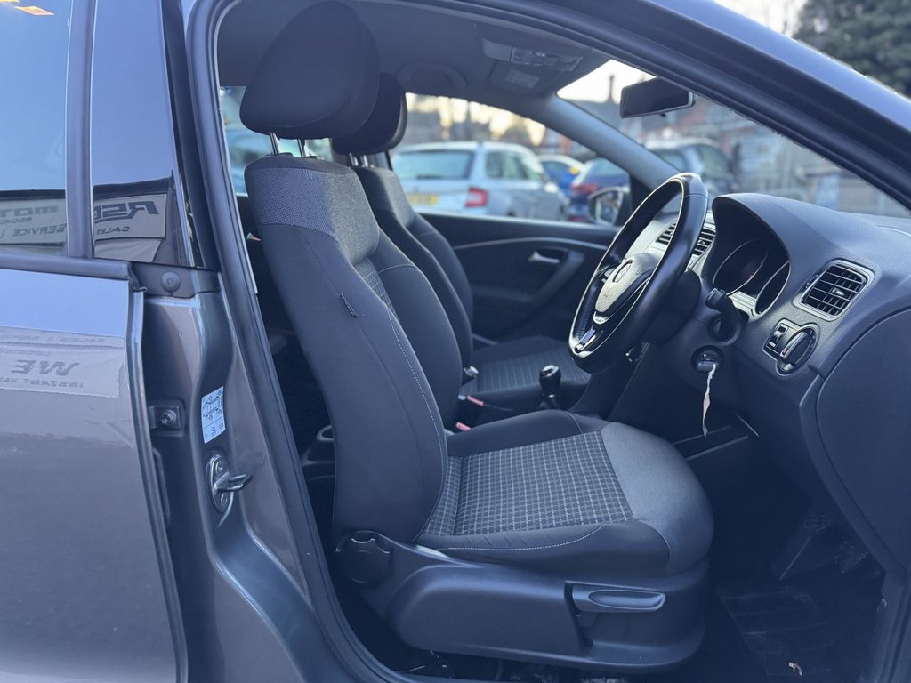 Used Volkswagen Polo 2016 for sale - 77171834: Photo 29