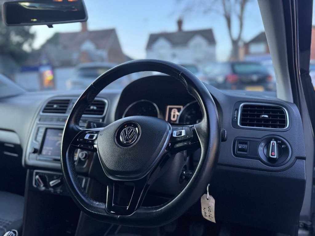 Used Volkswagen Polo 2016 for sale - 77171834: Photo 38