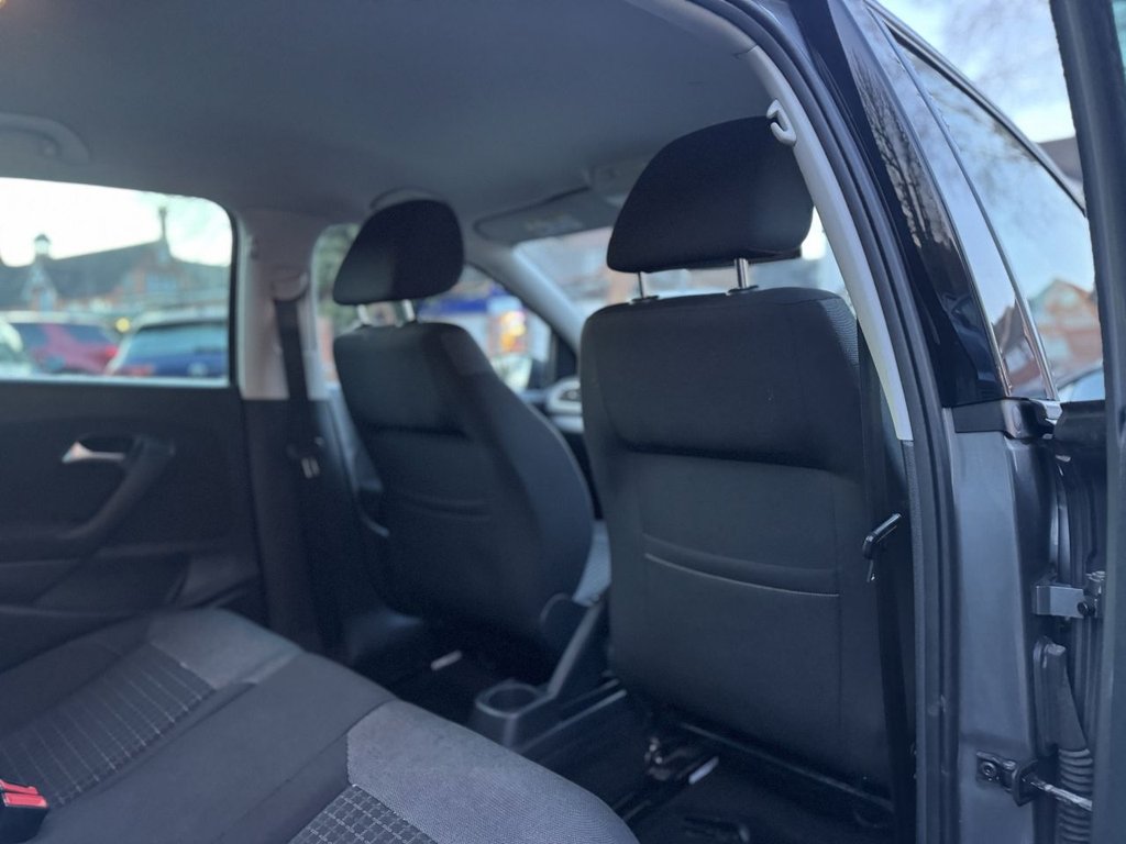 Used Volkswagen Polo 2016 for sale - 77171834: Photo 40