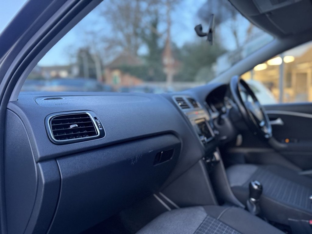 Used Volkswagen Polo 2016 for sale - 77171834: Photo 43