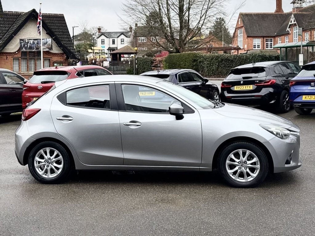 Used Mazda Mazda2 2016 for sale - 77621789: Photo 7