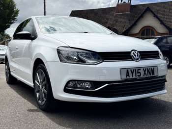 Used Volkswagen Polo 2015 for sale - 74806559: Photo