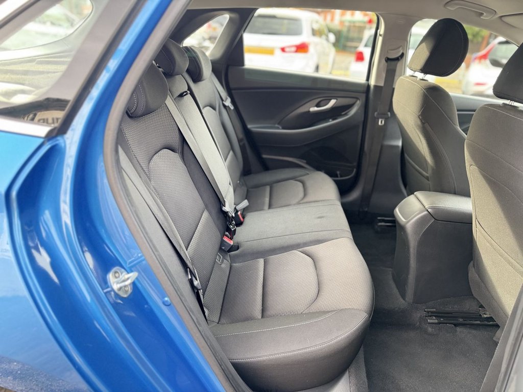 Used Hyundai i30 2017 for sale - 76439397: Photo 13