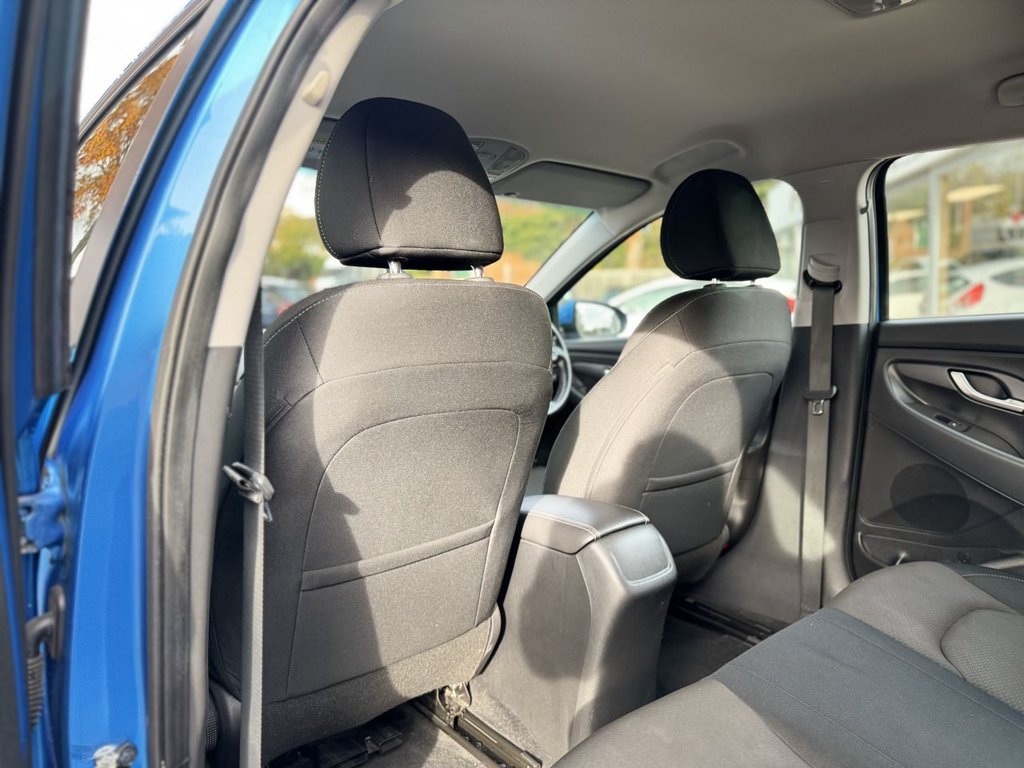 Used Hyundai i30 2017 for sale - 76439397: Photo 16