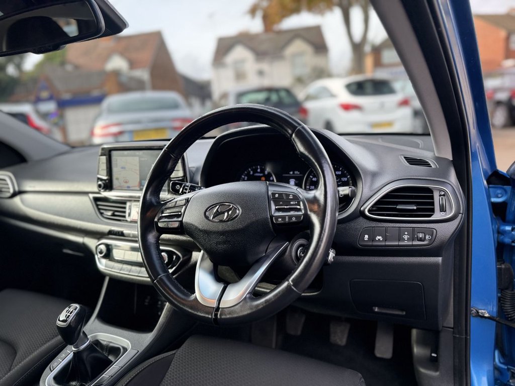 Used Hyundai i30 2017 for sale - 76439397: Photo 26