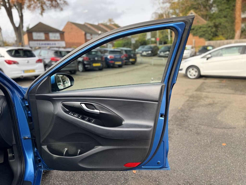 Used Hyundai i30 2017 for sale - 76439397: Photo 27