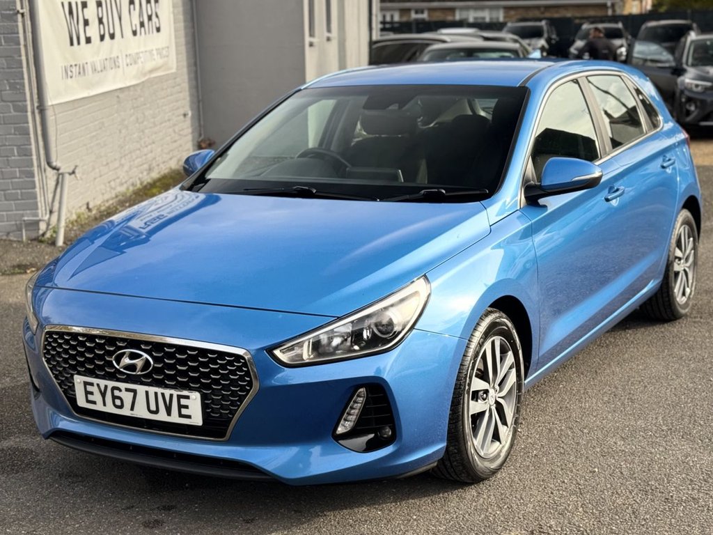 Used Hyundai i30 2017 for sale - 76439397: Photo 4
