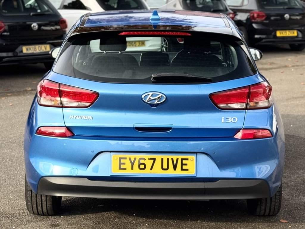 Used Hyundai i30 2017 for sale - 76439397: Photo 6