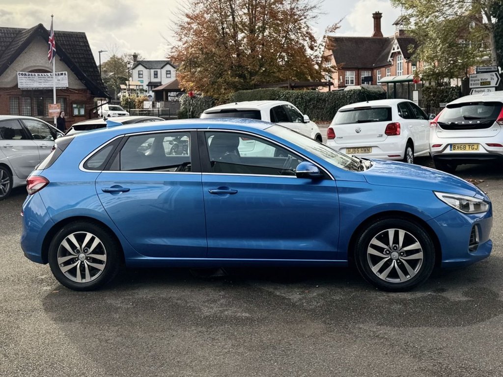 Used Hyundai i30 2017 for sale - 76439397: Photo 7