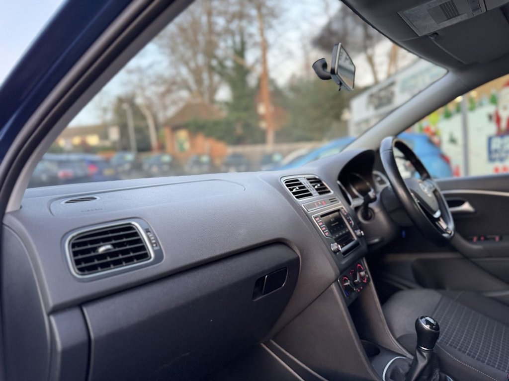 Used Volkswagen Polo 2016 for sale - 76986045: Photo 25