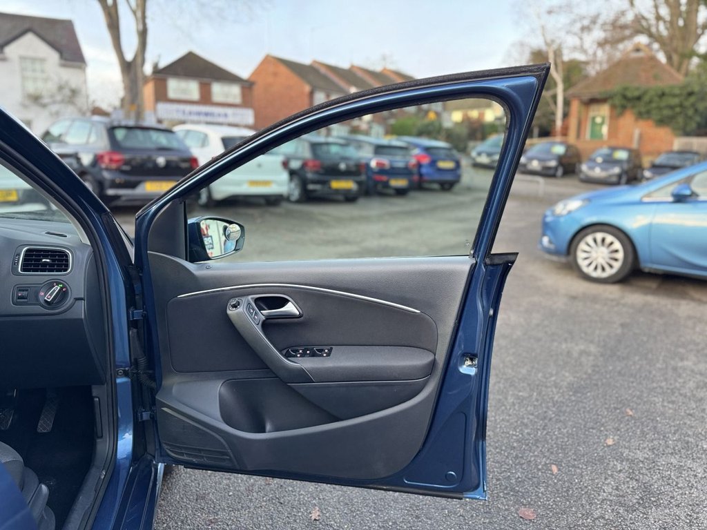 Used Volkswagen Polo 2016 for sale - 76986045: Photo 30