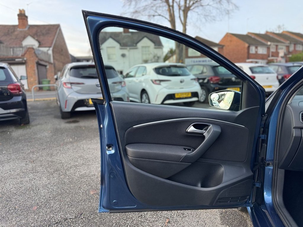 Used Volkswagen Polo 2016 for sale - 76986045: Photo 48