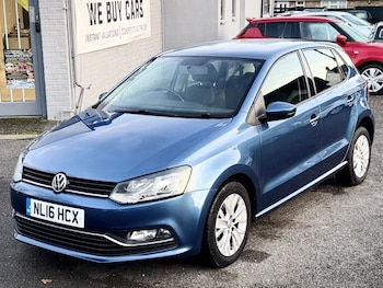 Used Volkswagen Polo 2016 for sale - 76986045: Photo