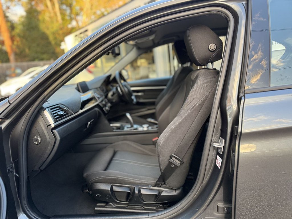 Used BMW 3 Series 2017 for sale - 76380156: Photo 14